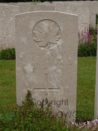 Etaples Military Cemetery - Oxley, E T